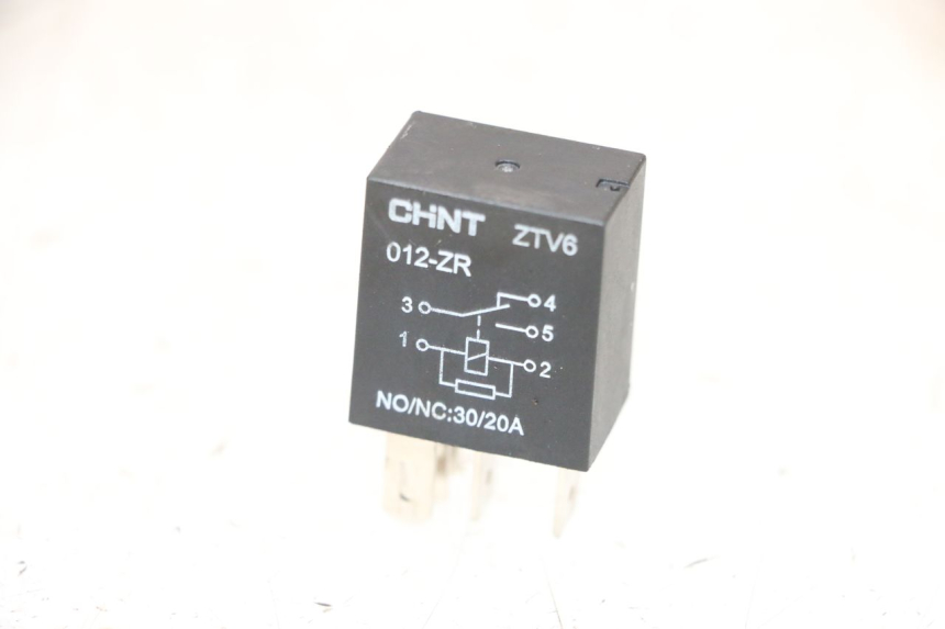 photo de ELEKTRISCHE RELAIS PEUGEOT KISBEE 4T 50 (2018 - 2022) - Hauptansicht