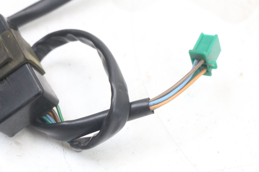 photo de ELEKTRISCHE RELAIS KYMCO X-TOWN XTOWN 125 (2016 - 2021) - Oberflächenzustand und Material