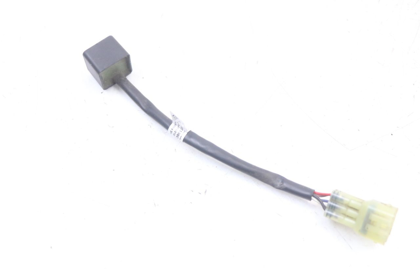 photo de RELAIS PIAGGIO MP3 HPE 350 (2018 - 2020) - Details der Befestigungspunkte