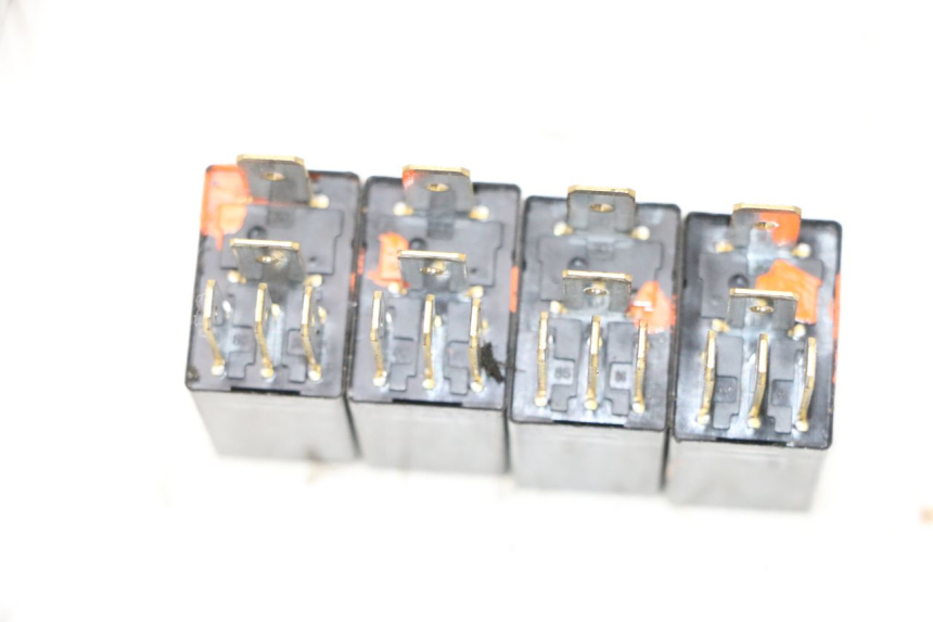 photo de RELAIS PIAGGIO MP3 HPE 300 (2019 - 2026) - Zoom auf Gebrauchszustand