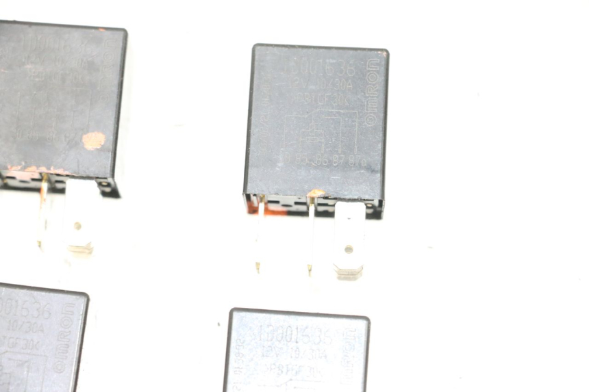 photo de RELAIS PIAGGIO MP3 HPE 300 (2019 - 2026) - Technische Nahaufnahme