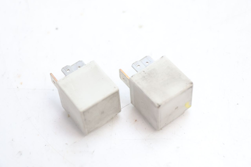 photo de RELAIS PIAGGIO MP3 HPE 530 (2022 - 2026) - Alternative Perspektive