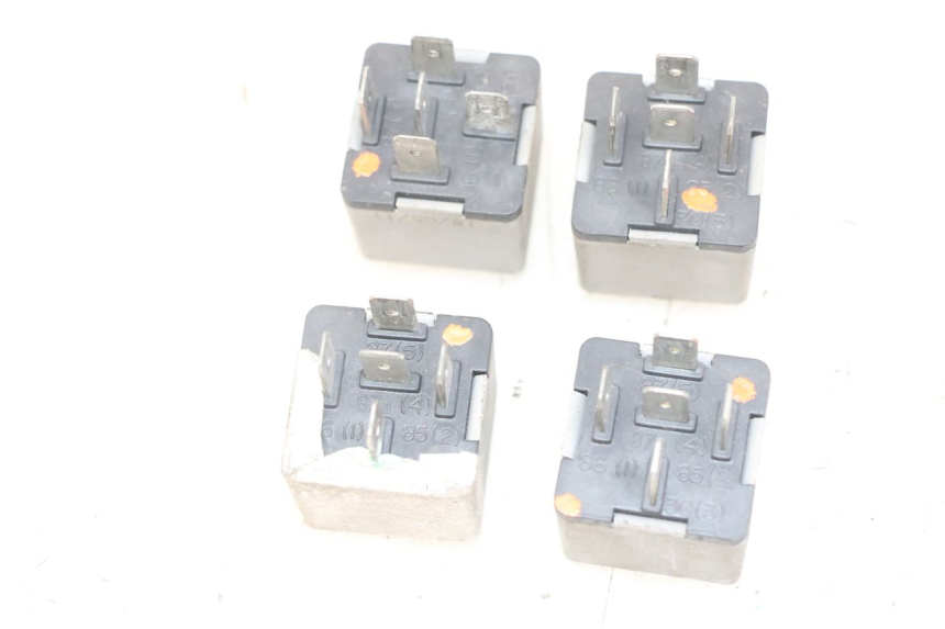 photo de ELEKTRISCHE RELAIS PIAGGIO MP3 LT 300 (2010 - 2016) - Detailansicht des Bauteils