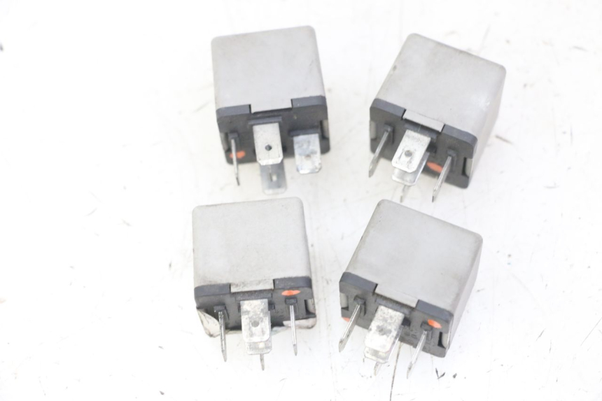 photo de ELEKTRISCHE RELAIS PIAGGIO MP3 LT 300 (2010 - 2016) - Zoom auf Gebrauchszustand