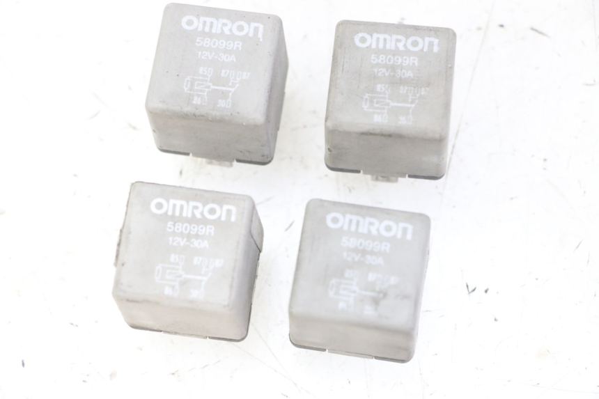 photo de ELEKTRISCHE RELAIS PIAGGIO MP3 LT 300 (2010 - 2016) - Alternative Perspektive