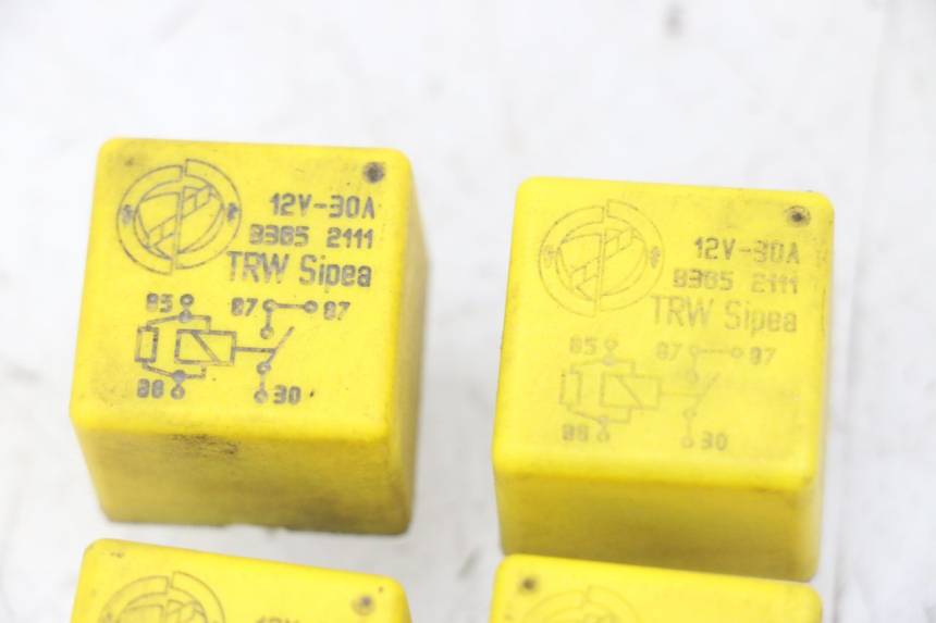 photo de ELEKTRISCHE RELAIS PIAGGIO MP3 LT 400 (2007 - 2012) - Zoom auf Gebrauchszustand