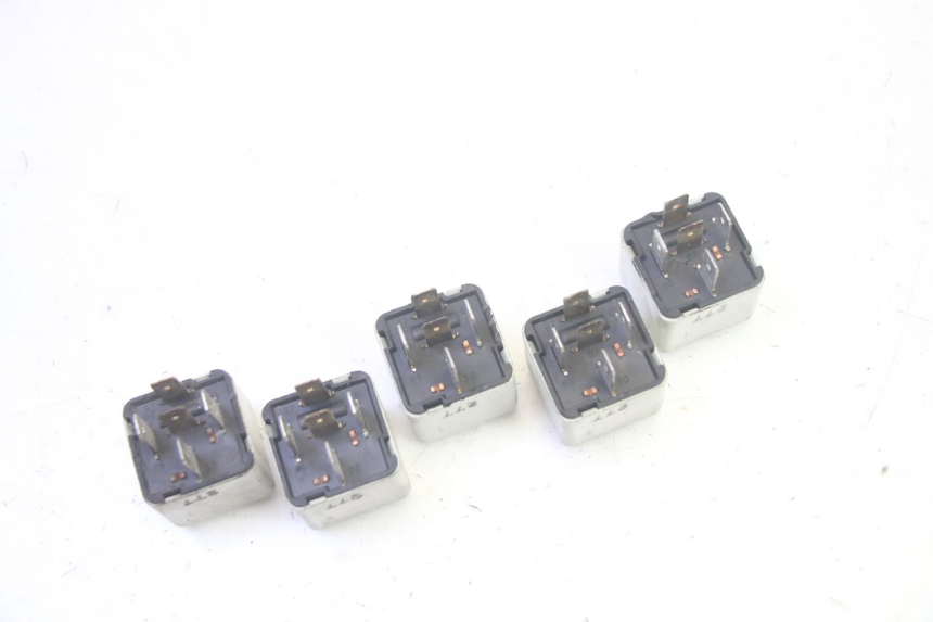 photo de ELEKTRISCHE RELAIS PIAGGIO MP3 LT 400 (2007 - 2012) - Alternative Perspektive