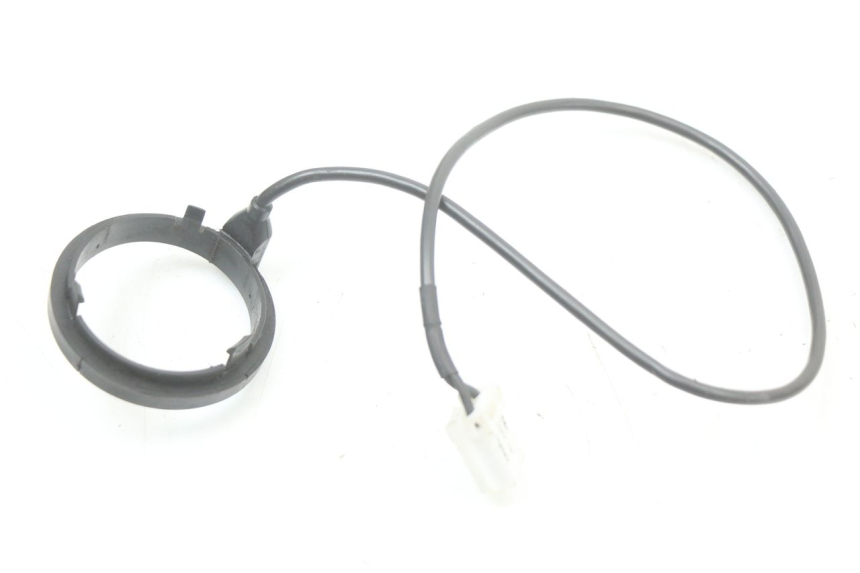 photo de ELEKTRISCHE RELAIS PIAGGIO MP3 125 (2006 - 2014) - Alternative Perspektive