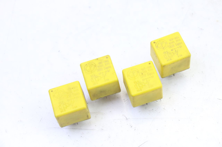 photo de ELEKTRISCHE RELAIS PIAGGIO MP3 RL 250 (2006 - 2010) - Hauptansicht