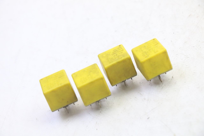 photo de ELEKTRISCHE RELAIS PIAGGIO MP3 RL 250 (2006 - 2010) - Detailansicht des Bauteils