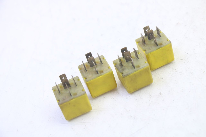 photo de ELEKTRISCHE RELAIS PIAGGIO MP3 RL 250 (2006 - 2010) - Zoom auf Gebrauchszustand