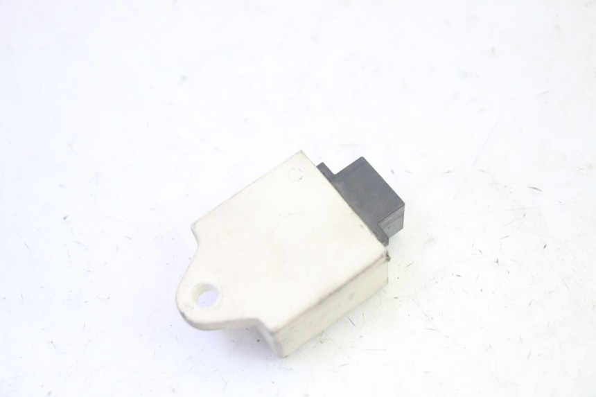 photo de RELAIS PIAGGIO MP3 500 (2016 - 2018) - Alternative Perspektive