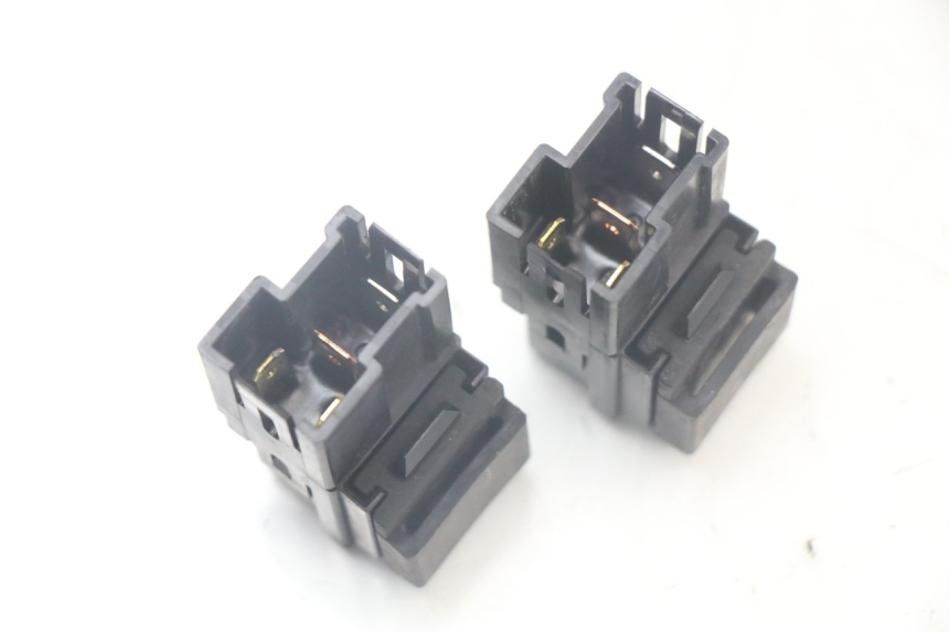 photo de ELEKTRISCHE RELAIS YAMAHA MT-07 MT07 ABS 700 (2014 - 2017) - Zoom auf Gebrauchszustand