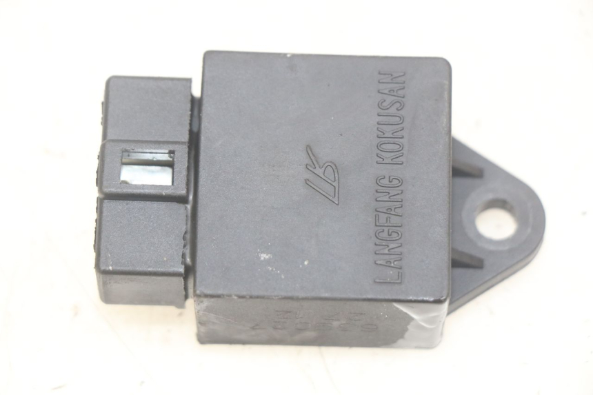 photo de ELEKTRISCHE RELAIS PIAGGIO NEW TYPHOON 50 (2010 - 2017) - Hauptansicht