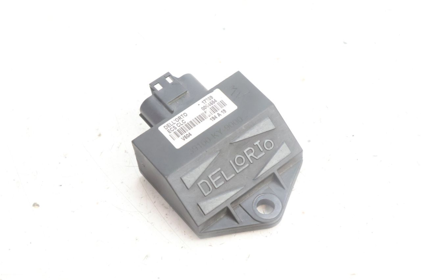 photo de ELEKTRISCHE RELAIS JM MOTORS OLDIES 4T 50 (2010 - 2020) - Hauptansicht