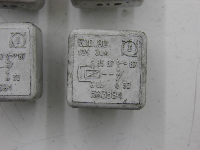 photo de RELAIS PIAGGIO MP3 400 (2007 - 2009) - Alternative Perspektive