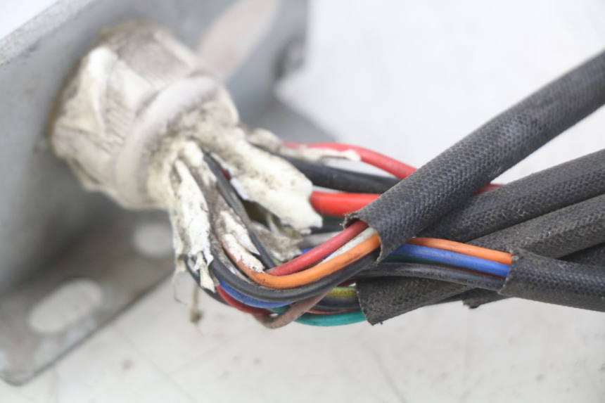 photo de ELEKTRISCHE RELAIS RED ELECTRIC RED E PRO 1 (2017 - 2019) - Technische Nahaufnahme