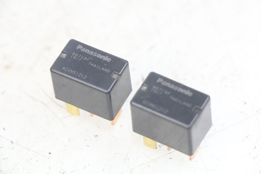 photo de ELEKTRISCHE RELAIS TNT MOTOR ROMA 10' 4T 50 (2019 - 2022) - Hauptansicht