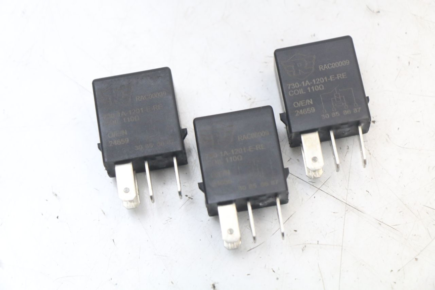 photo de RELAIS ROYAL ENFIELD CONTINENTAL GT 650 (2019 - 2024) - Detailansicht des Bauteils