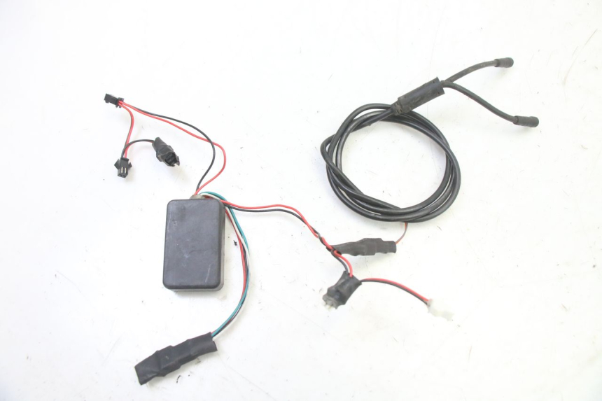 photo de RELAIS HERO S10 1 - Details der Befestigungspunkte