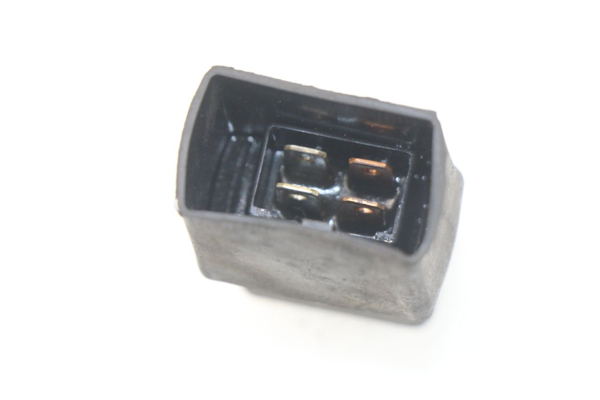 photo de RELAIS HONDA SES DYLAN 125 (2002 - 2006) - Zoom auf Gebrauchszustand