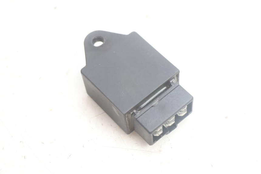 photo de ELEKTRISCHE RELAIS APRILIA SR 2T 50 (2012 - 2017) - Alternative Perspektive
