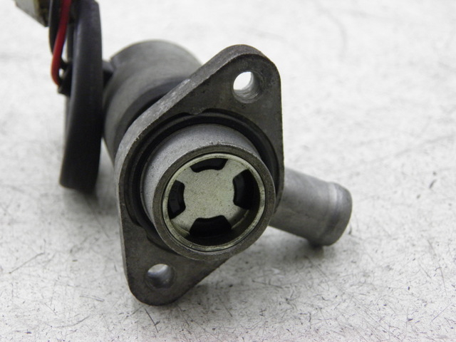 photo de RELAIS SUZUKI BURGMAN EXECUTIVE 650 (2008 - 2010) - Alternative Perspektive