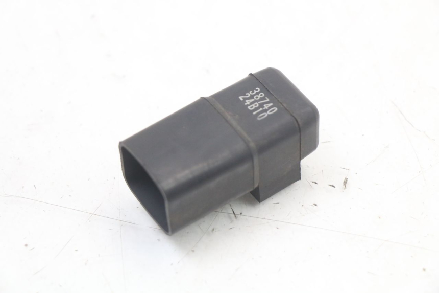 photo de RELAIS SUZUKI GSR 750 (2011 - 2017) - Hauptansicht