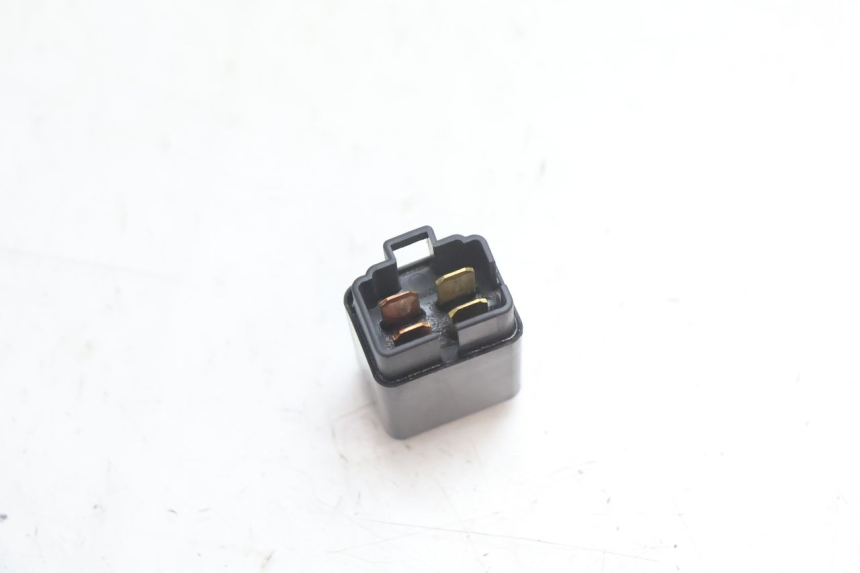 photo de RELAIS SUZUKI SV S 650 (2003 - 2009) - Alternative Perspektive