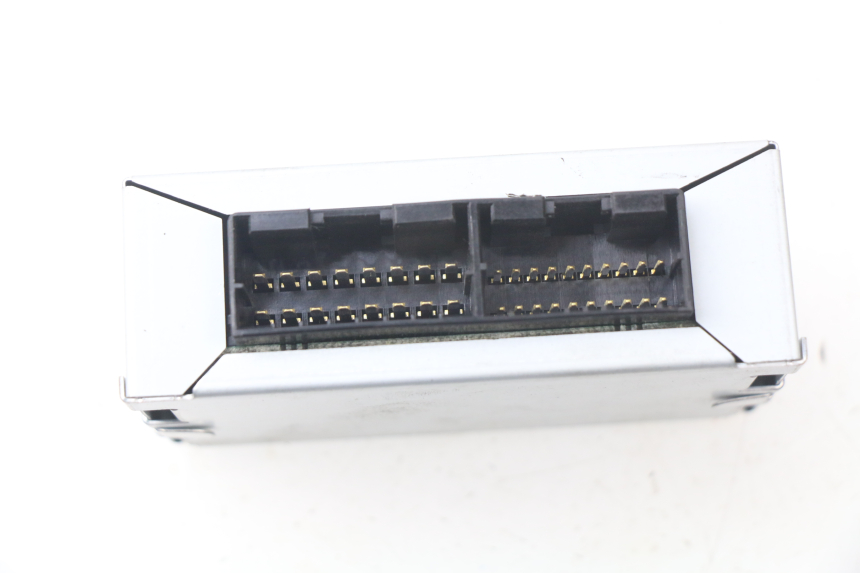 photo de ELEKTRISCHE RELAIS YAMAHA TDM ABS 900 (2002 - 2014) - Detailansicht des Bauteils