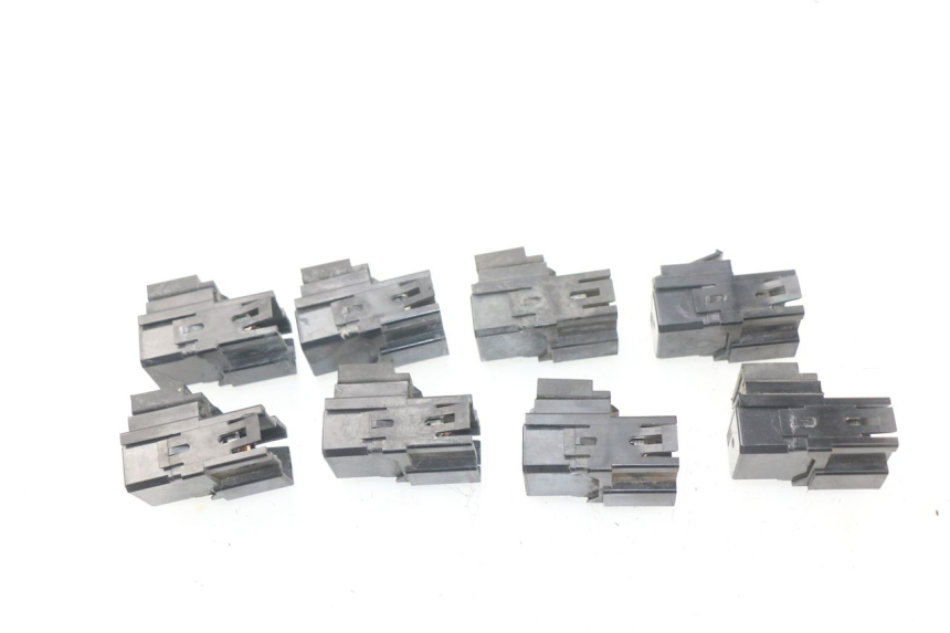 photo de ELEKTRISCHE RELAIS YAMAHA TDM ABS 900 (2002 - 2014) - Zoom auf Gebrauchszustand