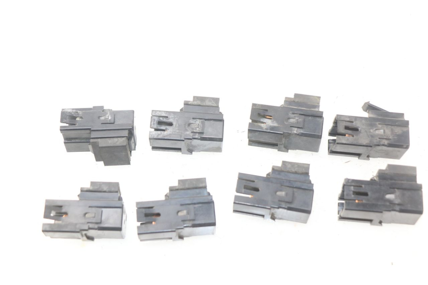 photo de ELEKTRISCHE RELAIS YAMAHA TDM ABS 900 (2002 - 2014) - Alternative Perspektive