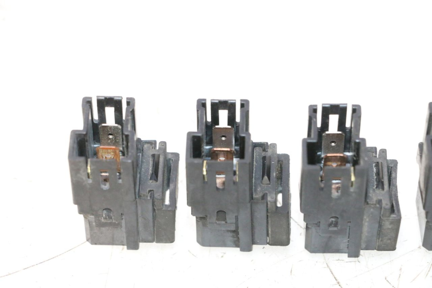 photo de RELAIS YAMAHA TDM ABS 900 (2002 - 2014) - Alternative Perspektive