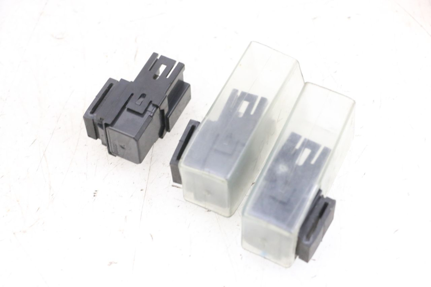 photo de RELAIS YAMAHA TRICITY 300 (2020 - 2024) - Zoom auf Gebrauchszustand