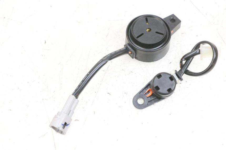 photo de RELAIS YAMAHA TRICITY 300 (2020 - 2024) - Hauptansicht