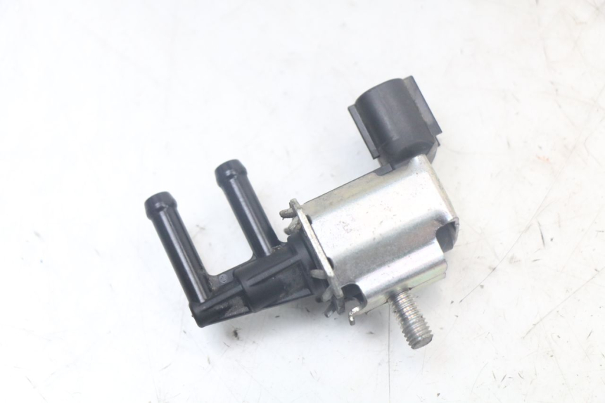 photo de ELEKTRISCHE RELAIS KAWASAKI VERSYS ABS 650 (2015 - 2018) - Hauptansicht