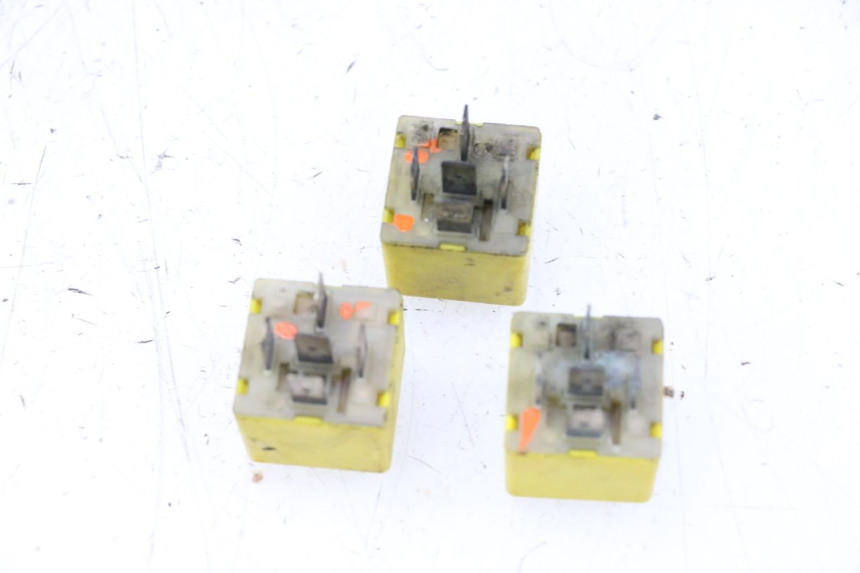 photo de ELEKTRISCHE RELAIS PIAGGIO VESPA GTS SUPER IE 125 (2009 - 2016) - Detailansicht des Bauteils