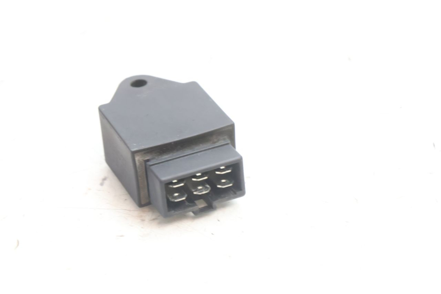 photo de ELEKTRISCHE RELAIS PIAGGIO VESPA S 2T 50 (2007 - 2014) - Alternative Perspektive