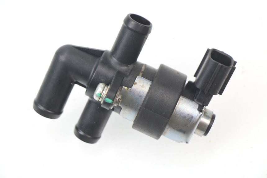 photo de RELAIS HONDA VFR F 1200 (2010 - 2015) - Zoom auf Gebrauchszustand