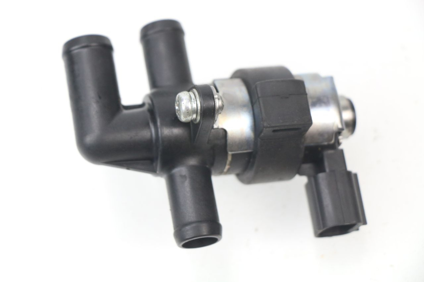 photo de RELAIS HONDA VFR F 1200 (2010 - 2015) - Alternative Perspektive