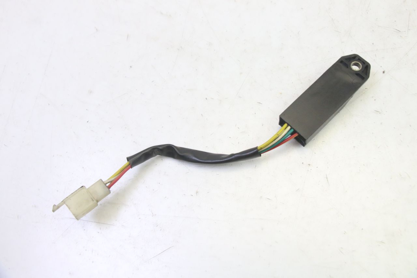 photo de ELEKTRISCHE RELAIS PEUGEOT VIVACITY NEW 4T 50 (2008 - 2017) - Alternative Perspektive