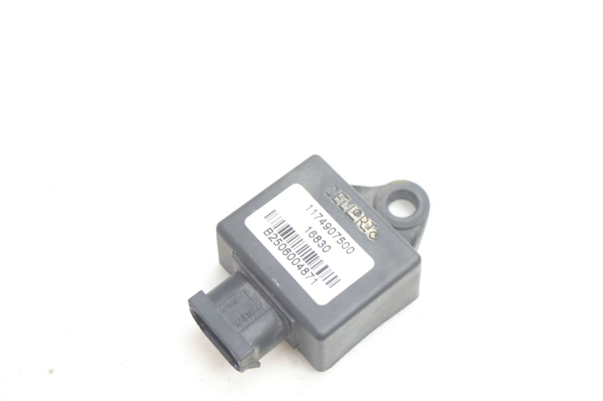 photo de ELEKTRISCHE RELAIS PEUGEOT VIVACITY 50 (2004 - 2009) - Hauptansicht