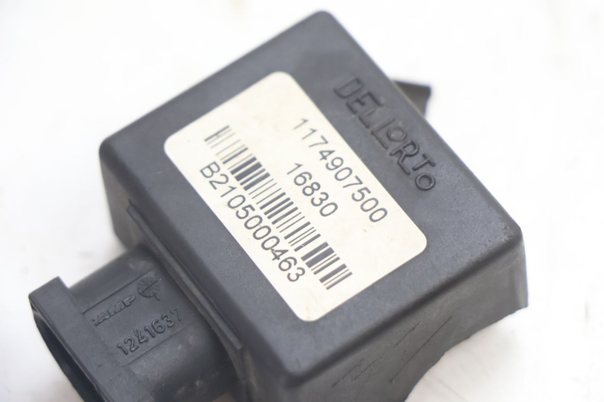 photo de ELEKTRISCHE RELAIS PEUGEOT VIVACITY 50 (2004 - 2009) - Detailansicht des Bauteils