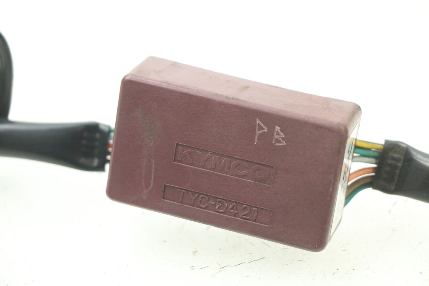 photo de RELAIS KYMCO X-CITING XCITING 400 (2014 - 2018) - Details der Befestigungspunkte