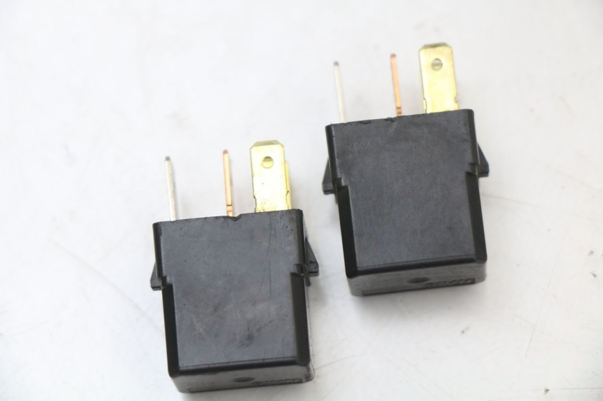 photo de ELEKTRISCHES RELAIS YAMAHA X-MAX XMAX 125 (2010 - 2013) - Detailansicht des Bauteils
