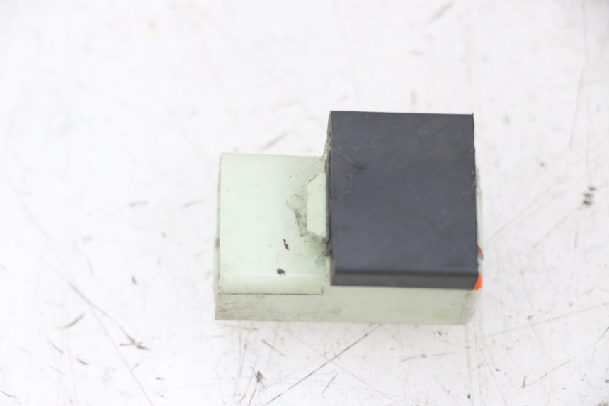 photo de ELEKTRISCHES RELAIS YAMAHA X-MAX XMAX 125 (2010 - 2013) - Zoom auf Gebrauchszustand