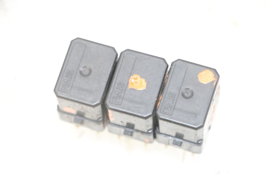 photo de ELEKTRISCHE RELAIS YAMAHA XMAX X-MAX 125 (2006 - 2009) - Detailansicht des Bauteils