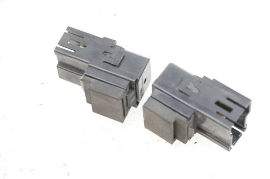 photo de ELEKTRISCHES RELAIS YAMAHA X-MAX XMAX 125 (2010 - 2013) - Zoom auf Gebrauchszustand