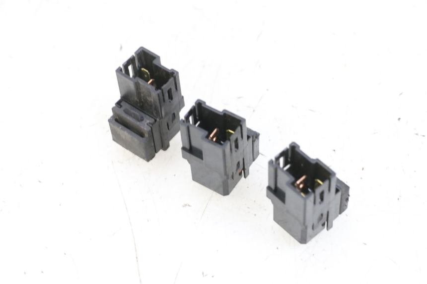 photo de ELEKTRISCHE RELAIS YAMAHA XMAX X-MAX 125 (2006 - 2009) - Zoom auf Gebrauchszustand