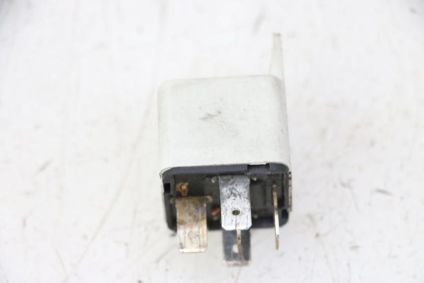 photo de ELEKTRISCHE RELAIS PIAGGIO X9 EVOLUTION 125 (2003 - 2007) - Zoom auf Gebrauchszustand